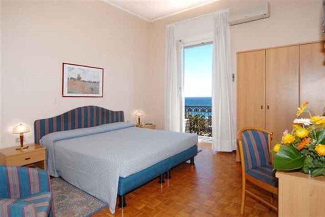 Europa Palace Hotel Sanremo Luaran gambar